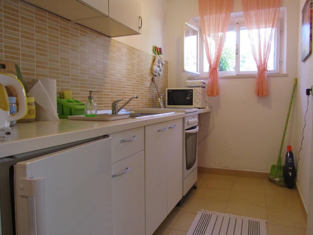 Apartment Petrovic Đảo Korčula Ngoại thất bức ảnh