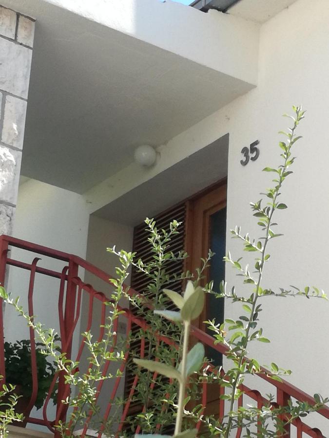 Apartment Petrovic Đảo Korčula Ngoại thất bức ảnh