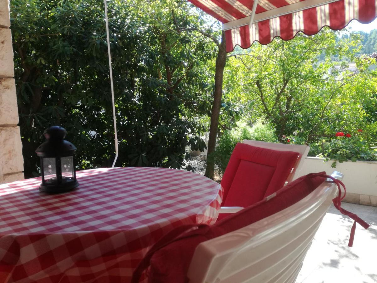 Apartment Petrovic Đảo Korčula Ngoại thất bức ảnh